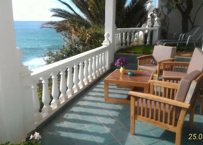 Apartment La Pardela Oceanfront *
